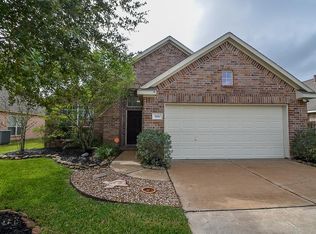 4606 Cedar Hill Dr, Pearland, TX 77584