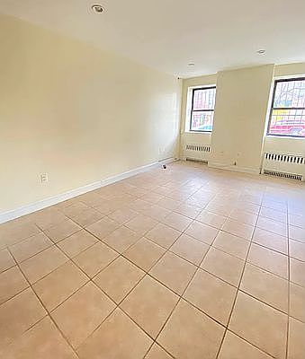 1st image of 433 Columbia St APT 201