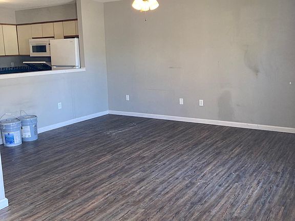 3rd image of 2544 Candle Crest Cir