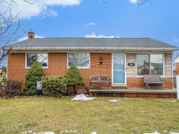 27767 Delton St, Madison Heights, MI 48071