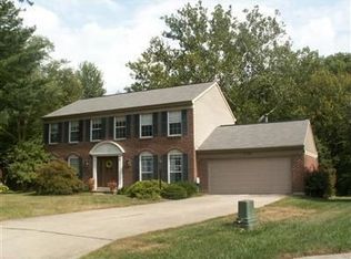 2106 Hunterspoint Ln, Cincinnati, OH 45244