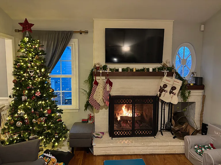 700 Victorian Ct — Photo 13