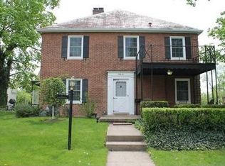 35 W Riverglen Dr, Worthington, OH 43085