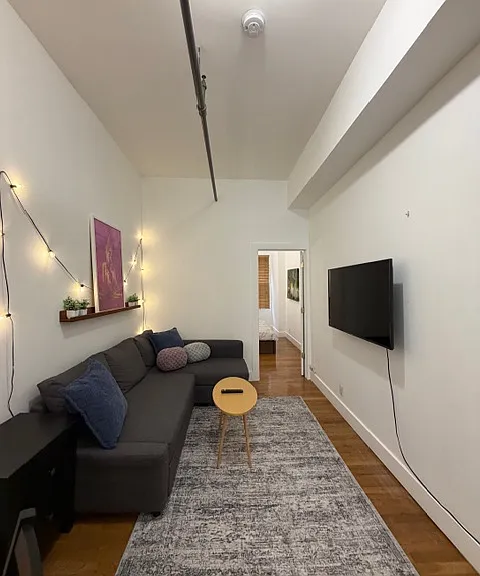 309 Monroe St — Photo 1