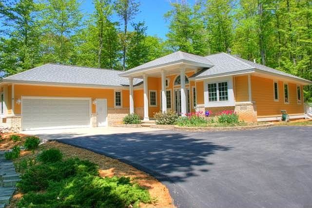 1st image of 6825 E Lake Bluffs Dr