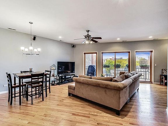 Living Room Upon Entry
