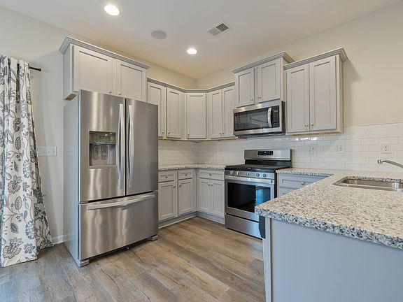 2nd image of 136 Adger Rd