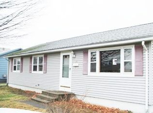 30 Daley St, Chicopee, MA 01013