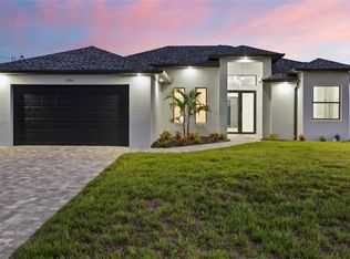 1326 NE 19th Pl, Cape Coral, FL 33909