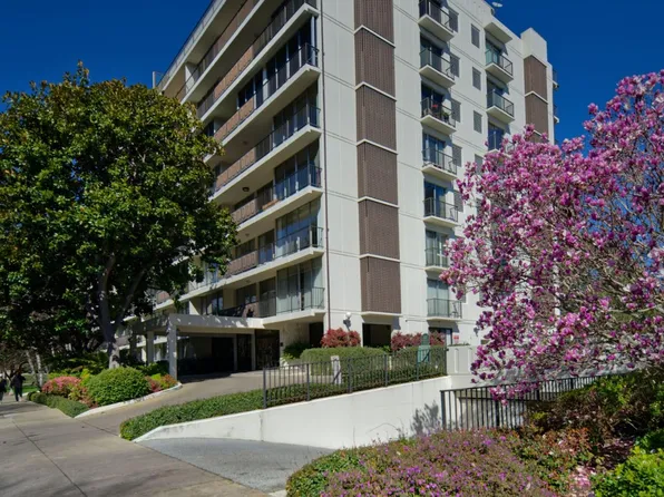 1330 University Dr APT 55, Menlo Park, CA 94025