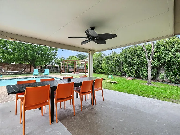 5795 Brighton Ct — Photo 20