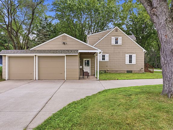 4th image of 3305 Halsey Street