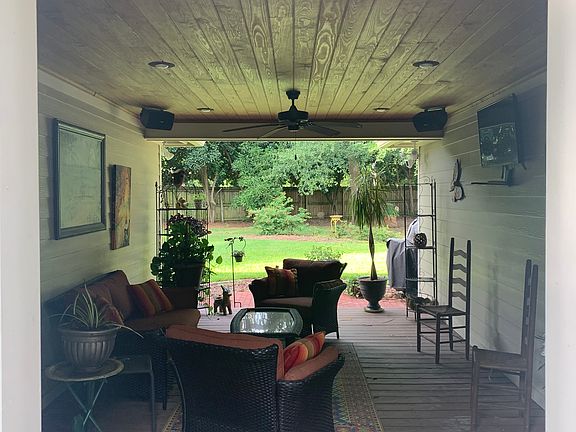 5th image of 2863 Willow Wood Cir