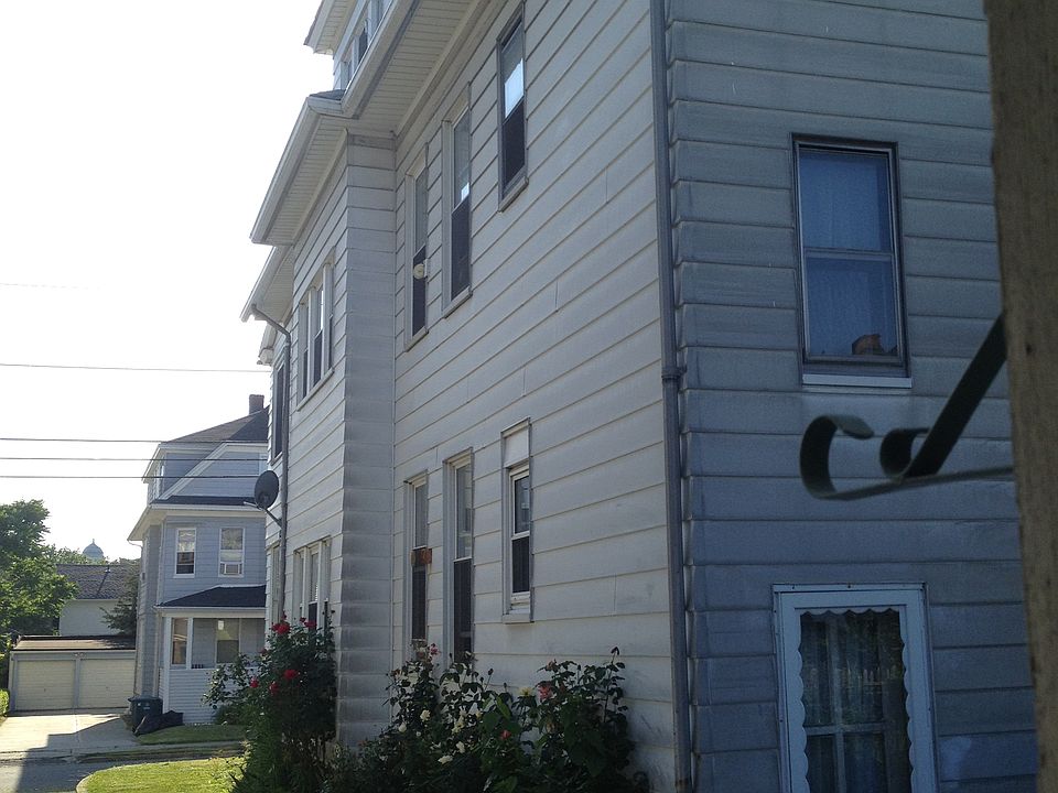 2nd image of 3865 Archer Rd