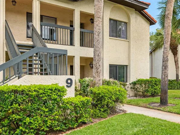 1801 E Lake Rd APT 9D, Palm Harbor, FL 34685