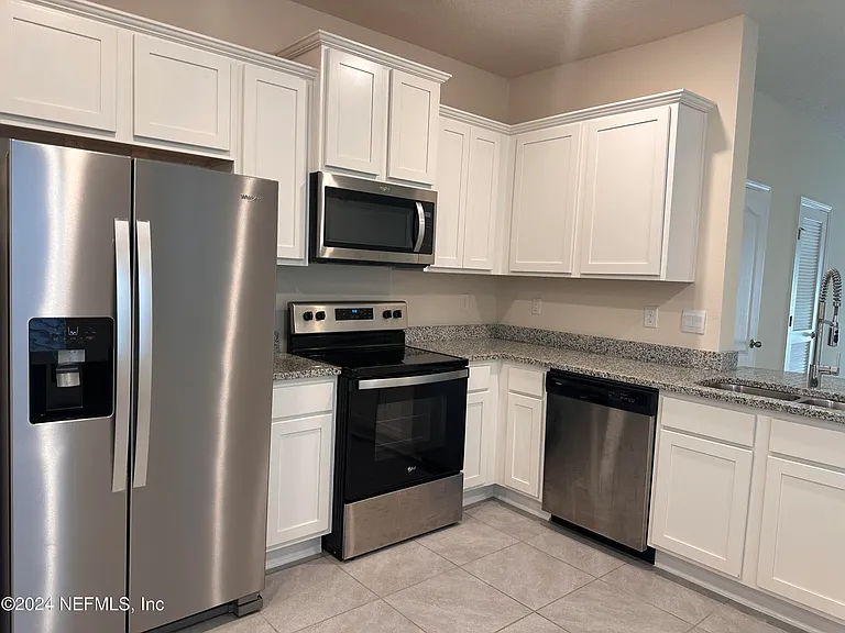 71 Tahiti Shores Court St — Photo 5
