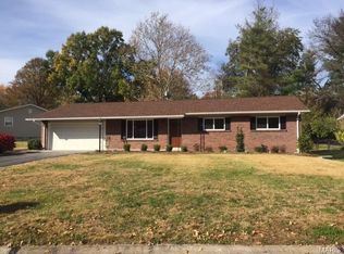 1301 Bardot Ln, Saint Louis, MO 63146