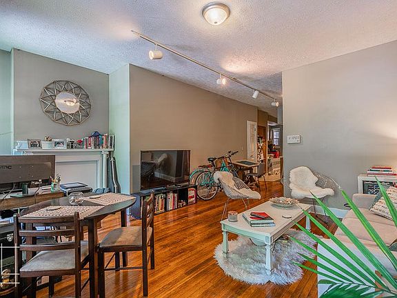 2nd image of 5 Auburn Ave #5