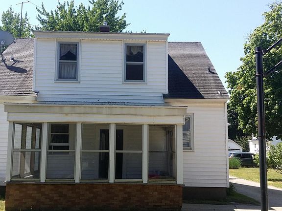 3rd image of 137 Wexford St SE