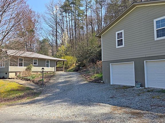 4th image of 575 Licklog Rd
