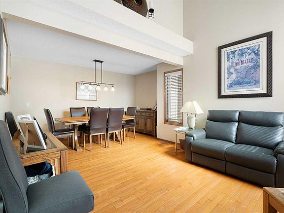 3rd image of 80 S Chaparral Rd SE