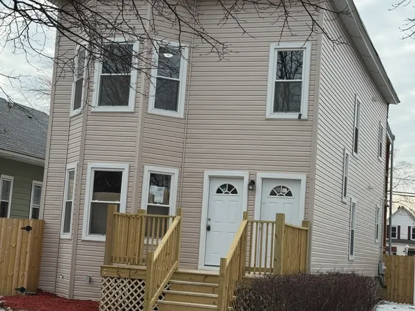 614 S 7th Ave, Maywood, IL 60153