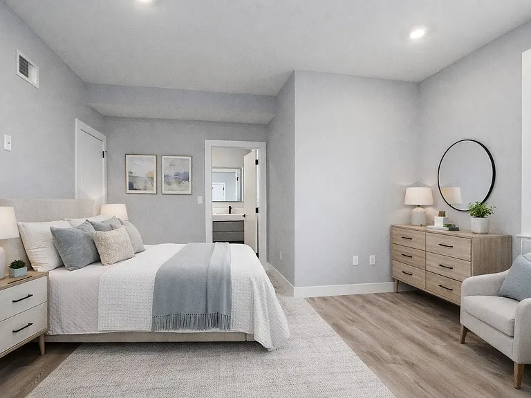 Primary En-suite virtually staged