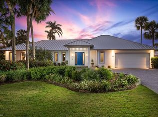 6551 Ridgewood Dr, Naples, FL 34108