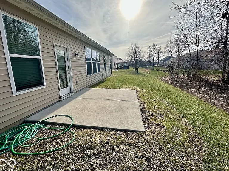 1566 Valdarno Dr — Photo 7