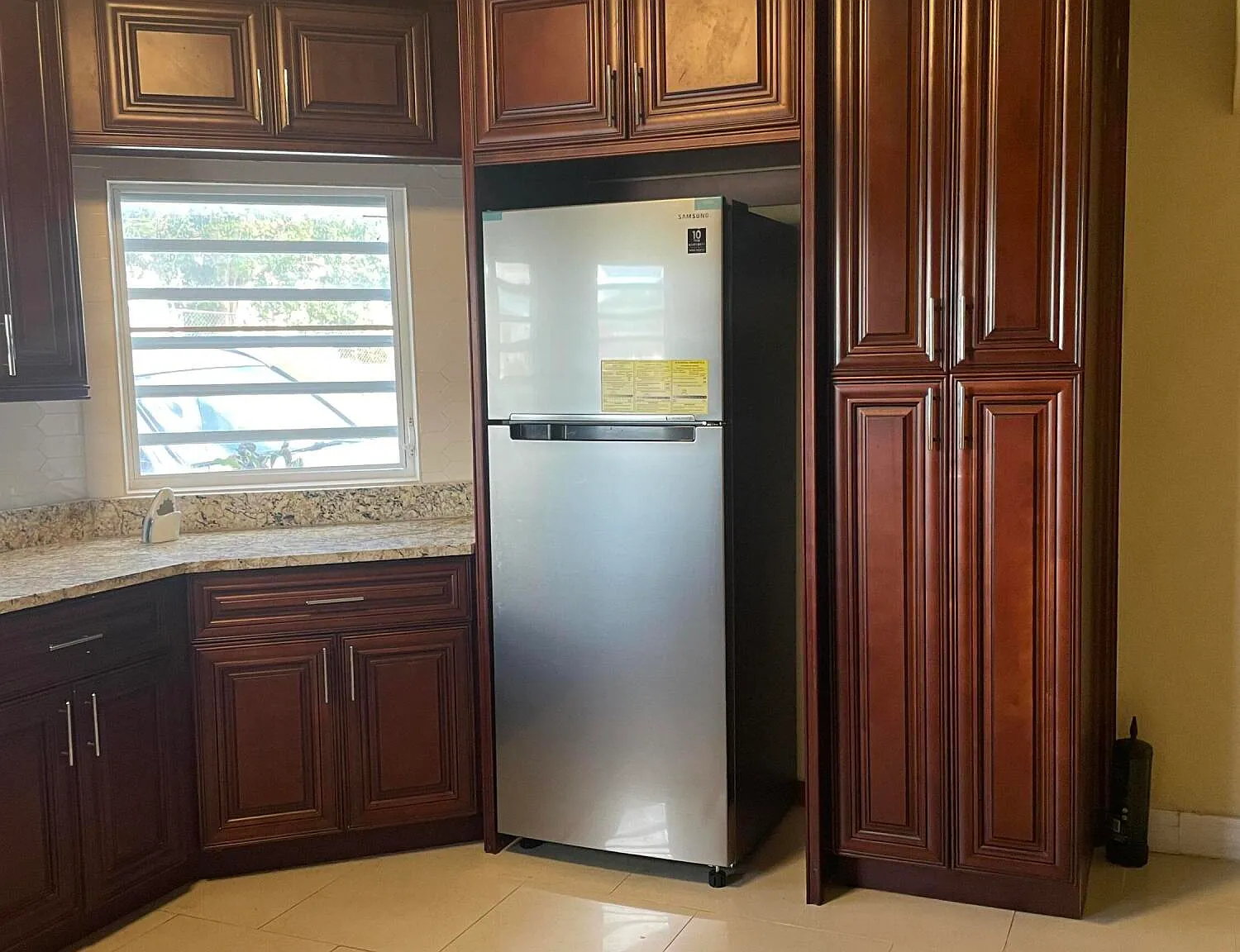 2 bed, $2,700 — Photo 4