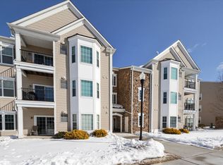 1014 Creekside Dr, Brookhaven, PA 19015