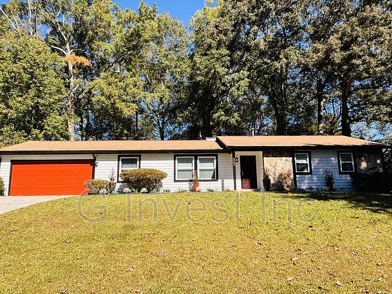 3 bed, 2.0 bath, 1612 sqft, $1,850 — Photo 1