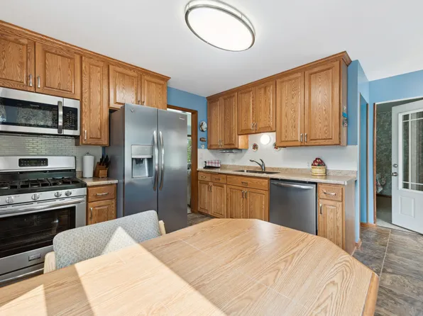 9851 Humboldt Ave S, Bloomington, MN 55431