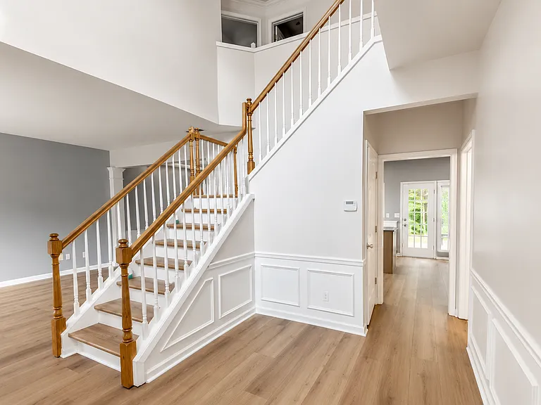 2923 Stanstead Cir — Photo 2