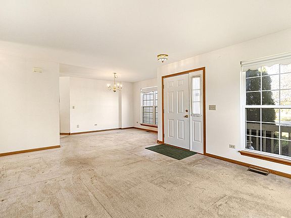 4th image of 5808 Arbor Gate Dr