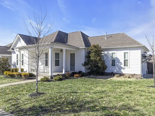 1336 Duns Ln, Nolensville, TN 37135