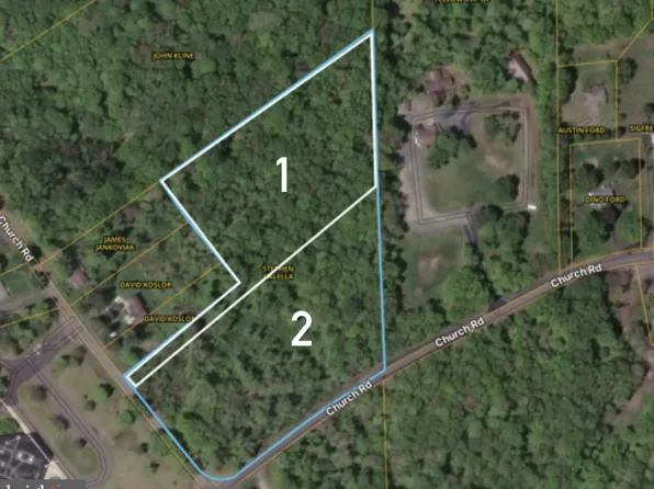 1-2 Church Rd, Mountain Top, PA 18707