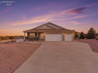 212 Wolf Cub Trl, Canon City, CO 81212