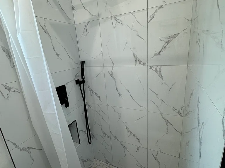 4170 NE 15th Ave #3 — Photo 12