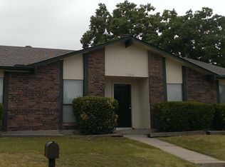 7301 Cloverglen Dr, Dallas, TX 75249