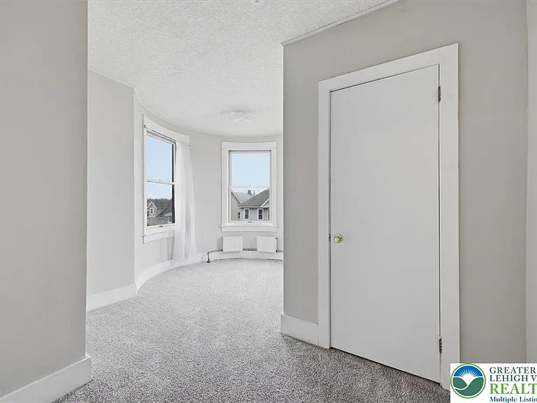 1229 Main St — Photo 22