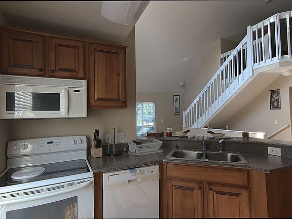 2nd image of 13700 Richmond Park Dr N APT 805