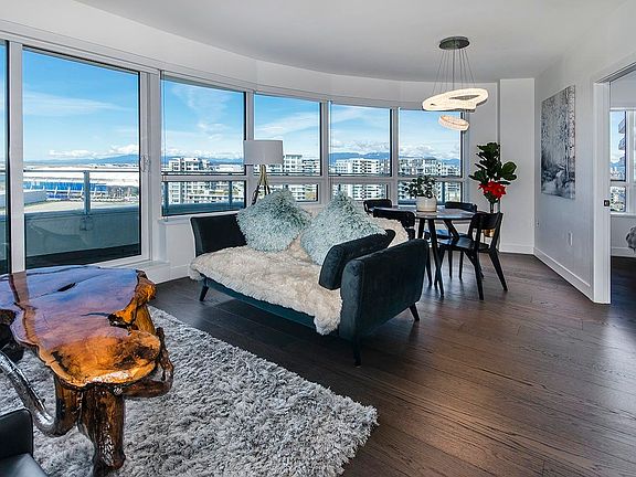 4th image of 5788 Gilbert Rd #1603