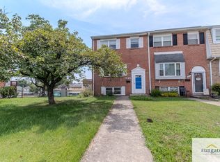 945 Stormont Cir, Baltimore, MD 21227