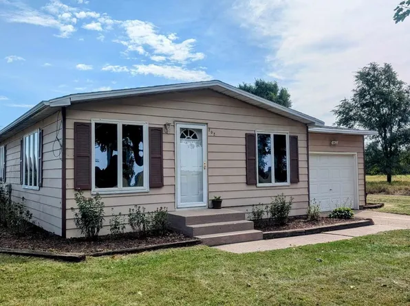 202 35th Ave W, Spencer, IA 51301