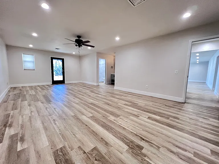 3145 Duneville St — Photo 13
