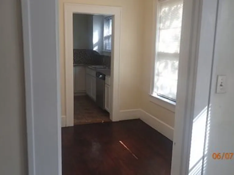 5925 Worth St — Photo 5