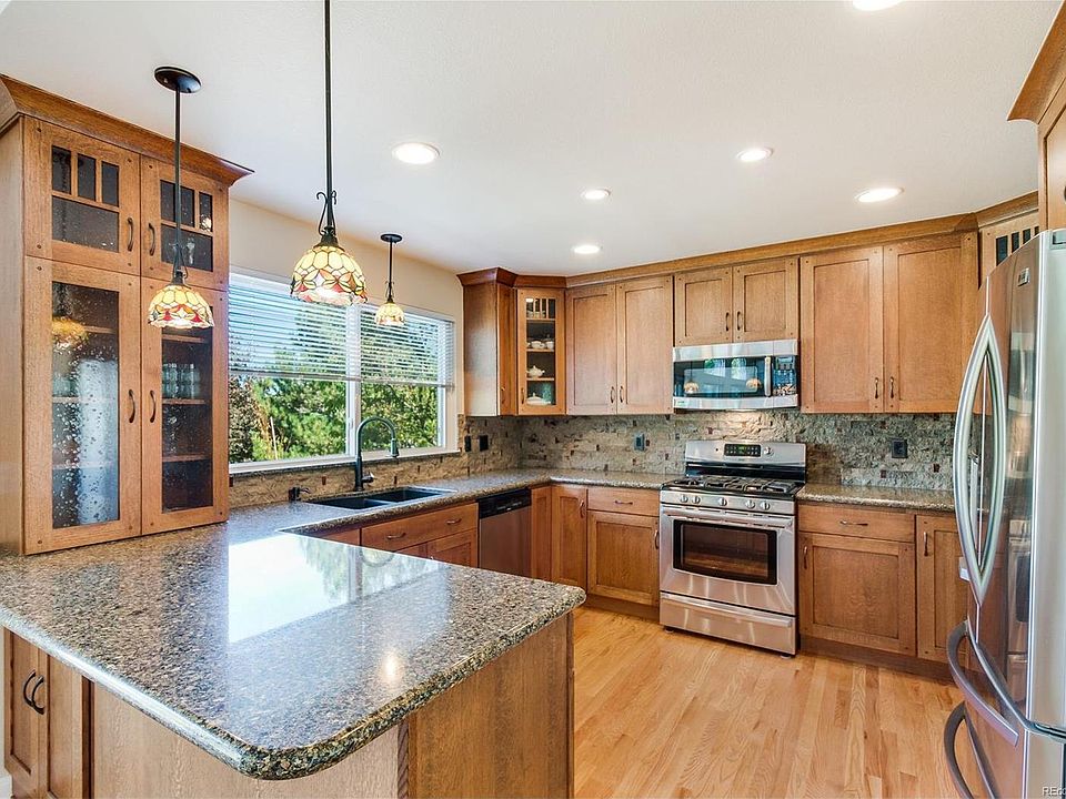 $50,000 Kitchen Remodel with Floor-To-Ceiling Quartersawn Red Oak Cabinets w/ Mi