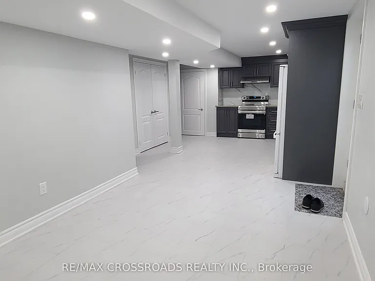 69 Bluebell Cres — Photo 4