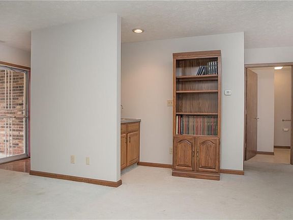 5th image of 1403 Northridge Hls